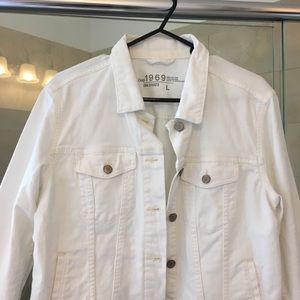 White Denim Gap Jacket
